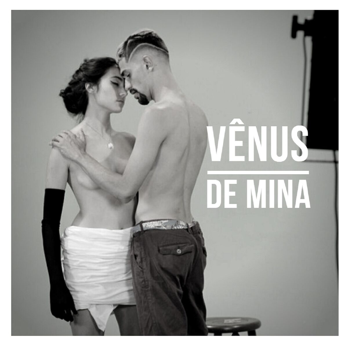 Hot e Oreia - Vênus de Mina: lyrics and songs | Deezer