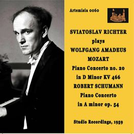 Album cover of Mozart & R. Schumann: Piano Concertos