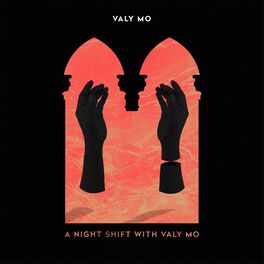 Album cover of A Nightshift With Valy Mo
