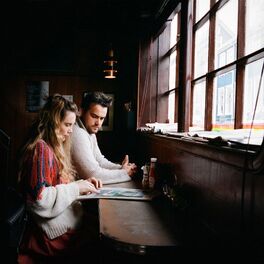 Album cover of Flying Visit