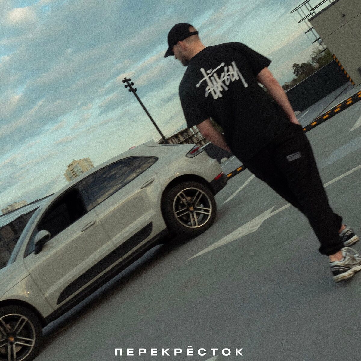 KRBK - Девушка в чёрном (2015): тексты и песни | Deezer