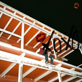 Album cover of xoxo