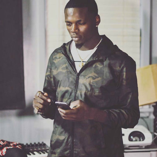 Big Boogie Baby Don T Move Lyrics And Songs Deezer