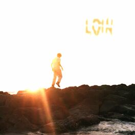 Album cover of Loin (feat. Yaël)