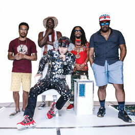 Album cover of Roll With The Beat (The Remixes)