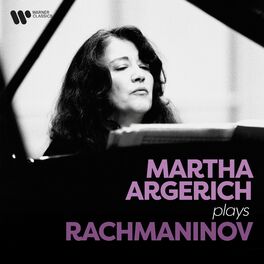 Album cover of Martha Argerich Plays Rachmaninov