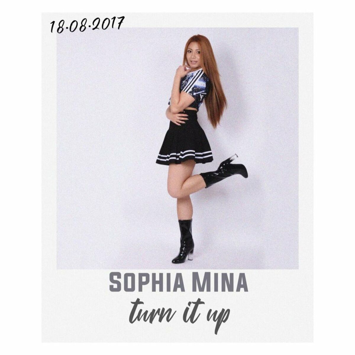 Sophia Mina: albums, songs, playlists | Listen on Deezer