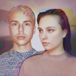 Album cover of Fall in Love (feat. CARYS)