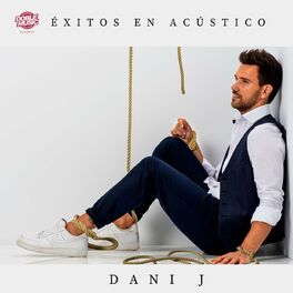 Album cover of Éxitos en Acústico