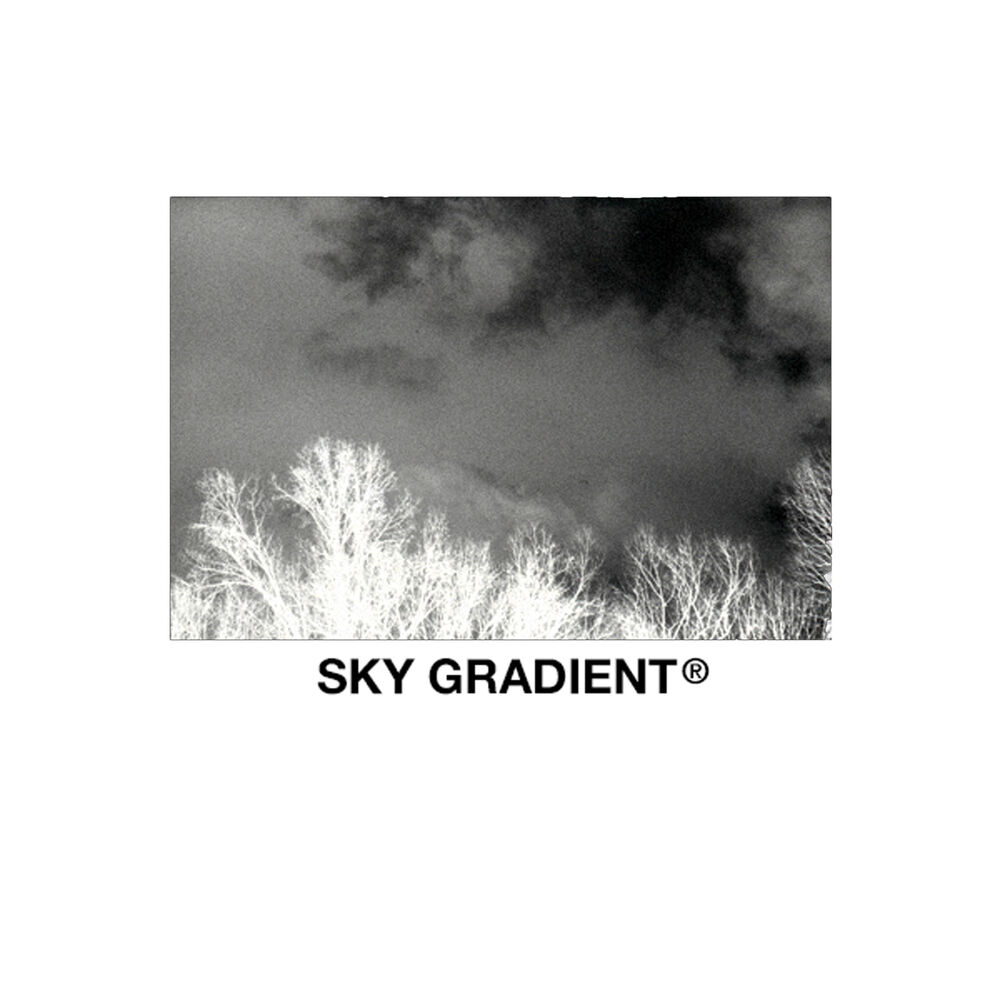 Бог gradient текст. Natura Уайт Перл. Monochrome gradient Sky. Бог песня gradient.