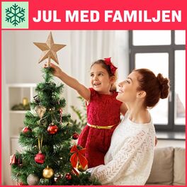 Album cover of JUL MED FAMILJEN