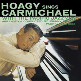 Album cover of Hoagy Sings Carmichael