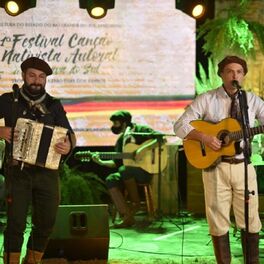 Album cover of Amigos e Irmãos