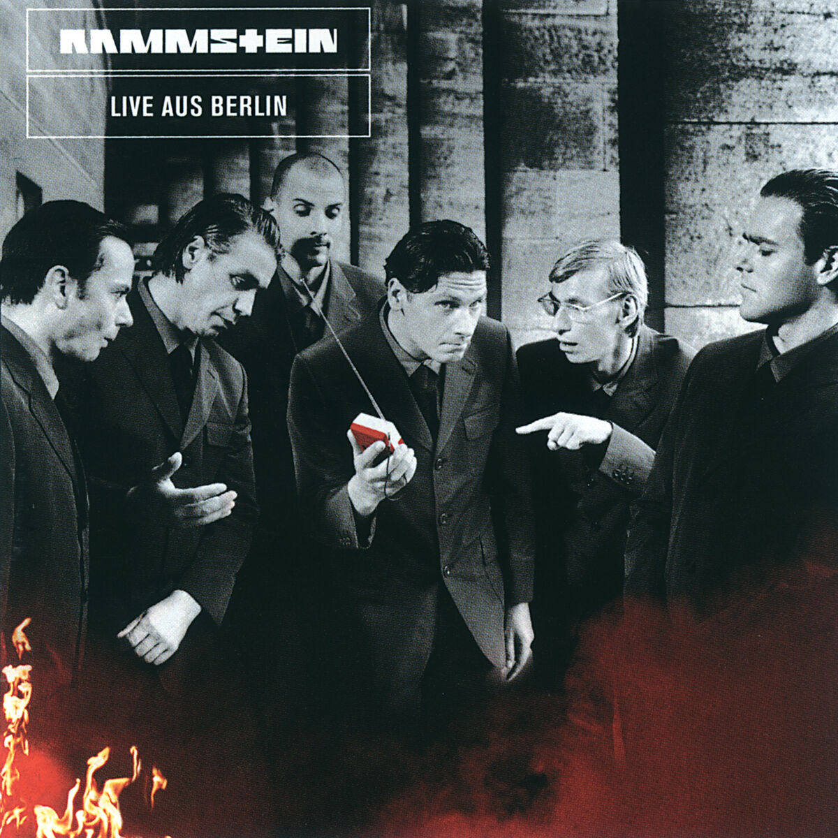 Rammstein: альбомы, песни, плейлисты | Слушайте на Deezer