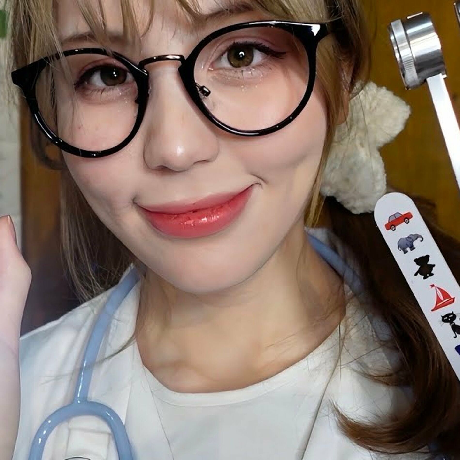 ASMR BlueKatie - Japanese ASMR - Medically Accurate Cranial Nerve Exam  Roleplay: lyrics and songs | Deezer