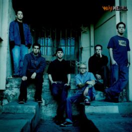 Cover of playlist Lançamentos de rock e metal