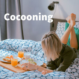 Cover of playlist Cocooning 🥐 Chill à la maison, sons doux pour le réveil, le matin, mood dimanche soir cocooning...