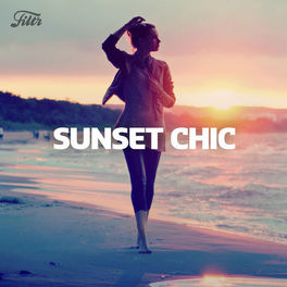 Cover of playlist SUNSET CHIC | Deep & Tropical House Vibes