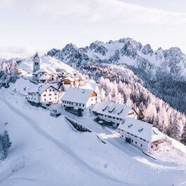Cover of playlist Chill Winter ⛄️ Chill Winter Music ❄️