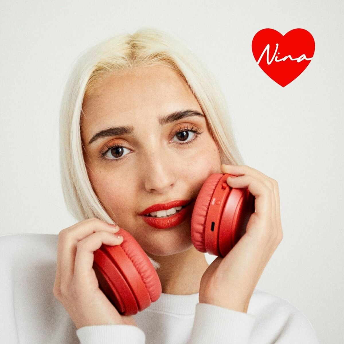 Listen to Nina Love, audio racconti erotici podcast | Deezer