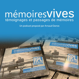 Show cover of Mémoires Vives